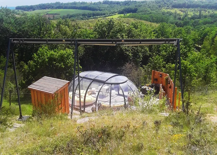 Les Gouttes D'eau Οργανωμένο κάμπινγκ